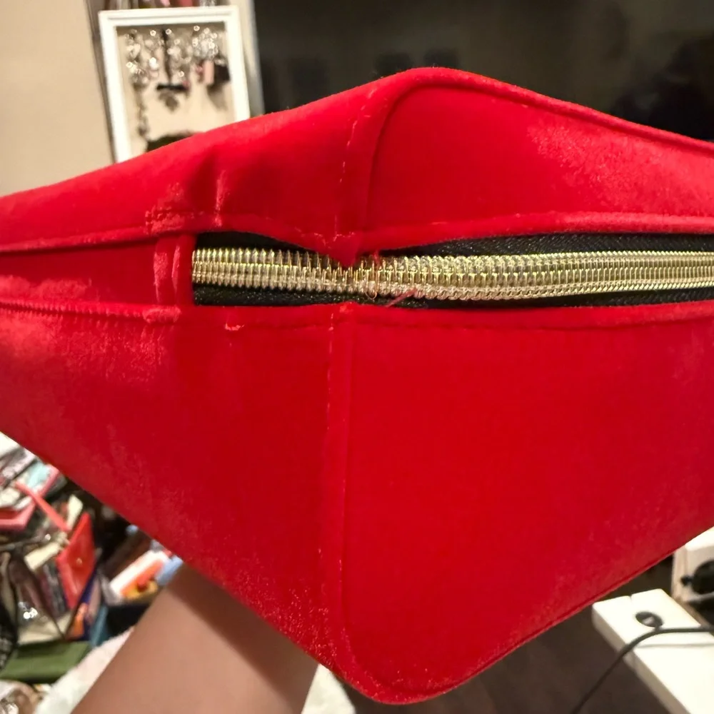 Estee Lauder Vibrant Red Cosmetic Bag